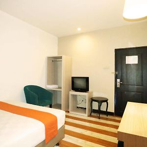 Feodora Hotel Mangga Besar